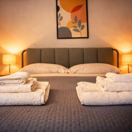 Bella Canosa Casa Con 3 Da Letto E Posto Auto Custodito Appartamento *